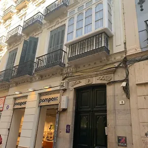 https://apto-calle-nueva-malaga-centro.1costadelsol.com